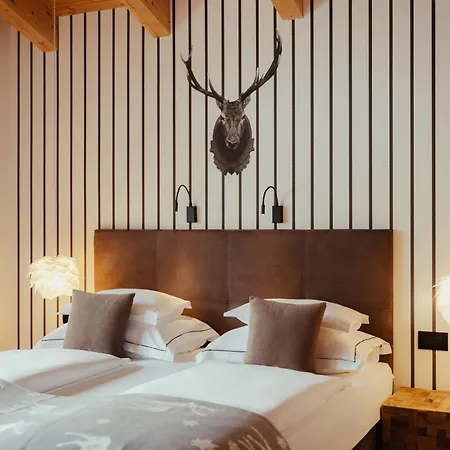 Flora Mountain Apart Otel