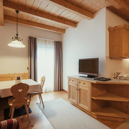 Flora Mountain Apart Otel